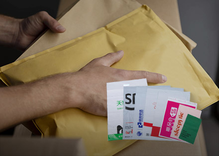 Advantages of Flat Top Poly Bags for Retail and Industrial Packaging